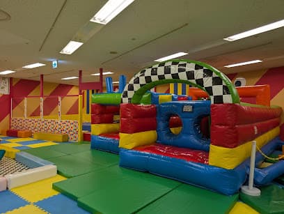 ふぇすたらんど倉敷マスカット店
