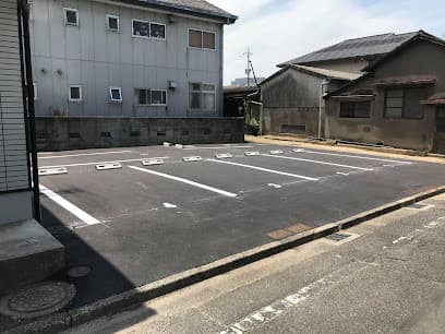ソアール四季 白楽町パーキング